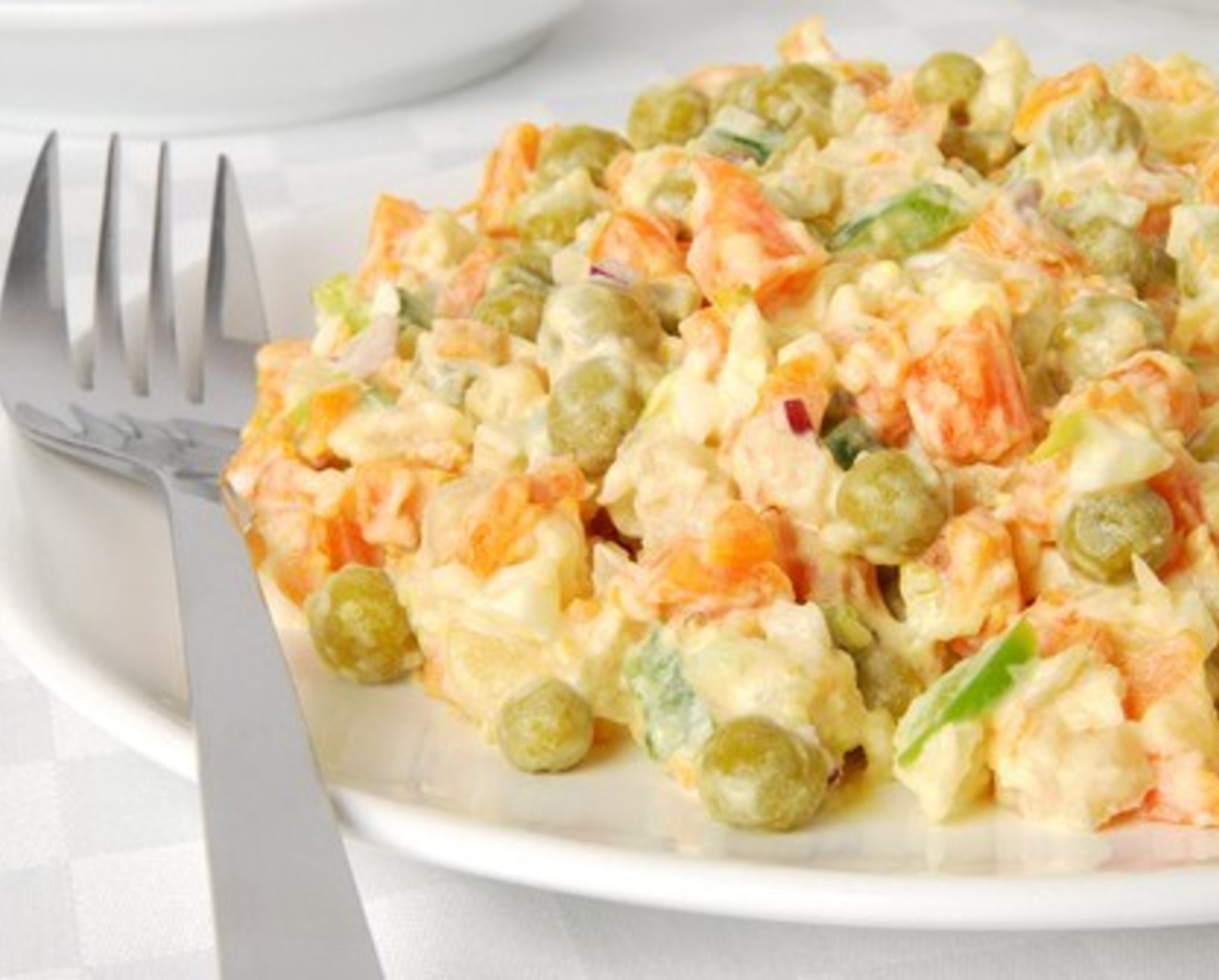 салат курица морковь горошек